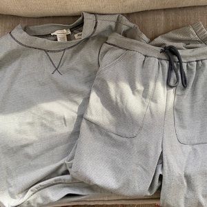 2 piece Black/white jogger set